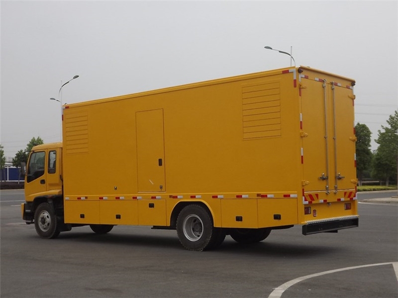 长丰租赁发电机-柴油发电机组机房烟管的布置与安装