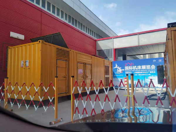 长丰发电车出租-发电机无电压或电压太低怎么办？